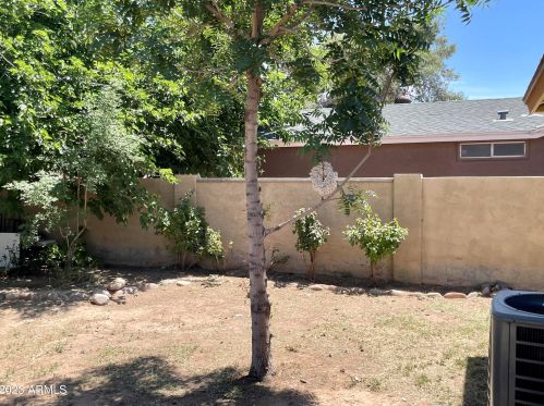 3655 72nd Dr, Phoenix AZ  85033-4305 exterior