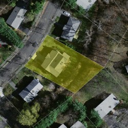 47 Grace Rd, Newton MA  02459-3450 aerial view