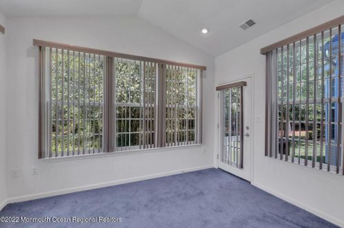 65 Chesterfield Dr, Jackson Twp NJ 08527-6325 exterior