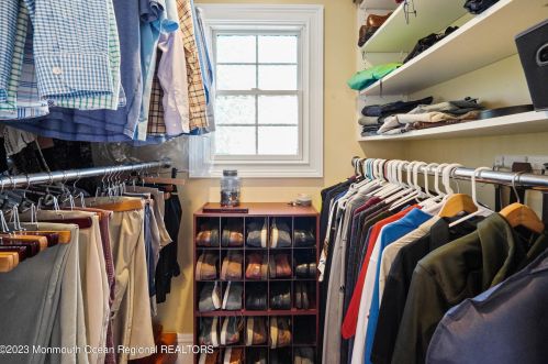 90 Lovett Ave, Little Silver NJ 07739-1403 exterior