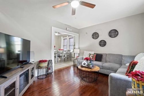 5 Davidson St, Belleville NJ  07109-3207 exterior