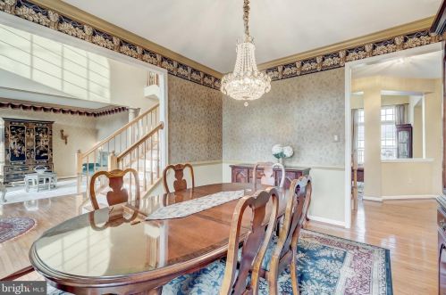 6920 Mystic Wood Way, Columbia MD 21044-4914 exterior