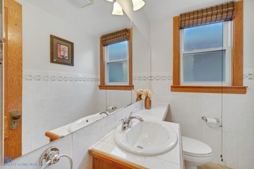 1428 Home Ave, Forest View IL 60402-1651 exterior