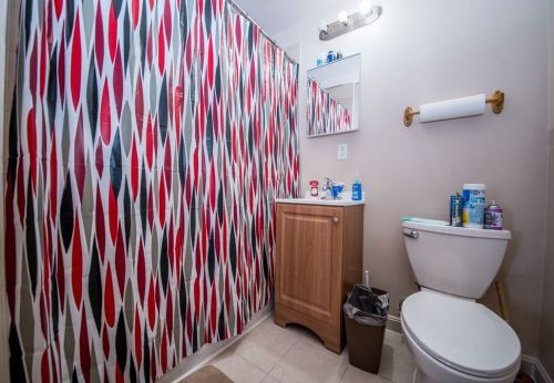 247 Dover St, Fall River MA 02721-2703 exterior