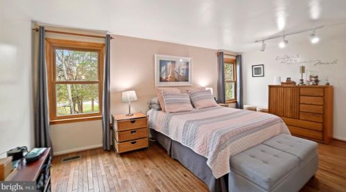 7442 Weather Worn Way, Columbia MD 21046-1434 exterior