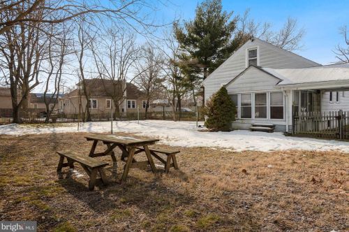 519 Columbia Blvd, West Deptford NJ 08063-1231 exterior