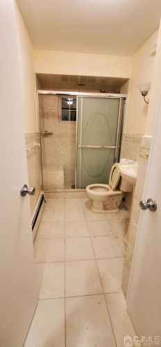 77 Jackson Ave, Carteret NJ  07008-1641 exterior