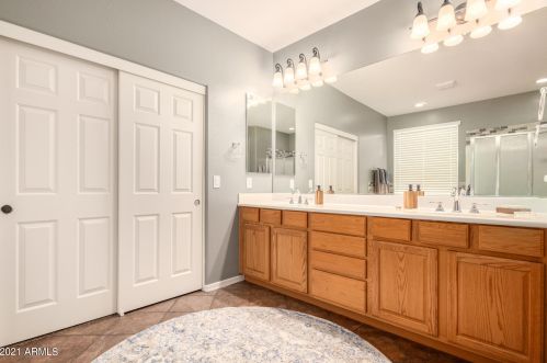 5227 Desperado Way, Phoenix AZ  85083-7353 exterior