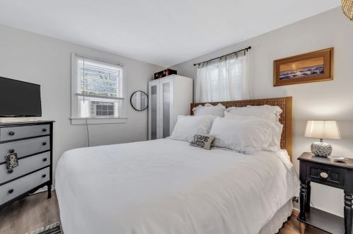 722 State Hwy, Eastham MA 02642-2534 exterior