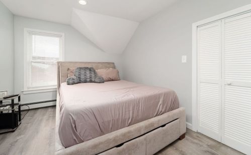 31 Edison St, New Bedford MA  02745-5029 exterior