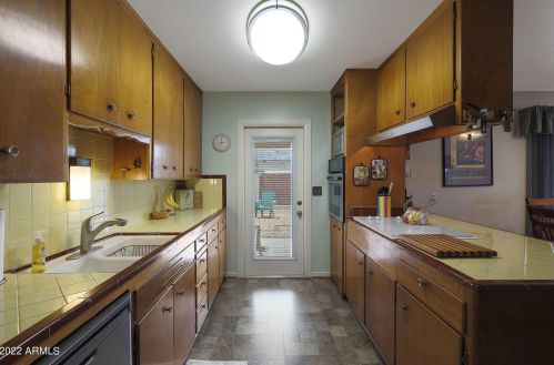 3123 Aster Dr, Phoenix AZ 85032-7417 exterior