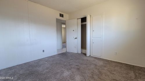 7928 Earll Dr, Phoenix AZ 85013-4314 exterior