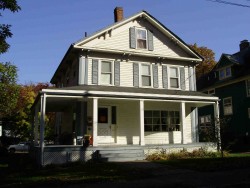 14 Bowdoin St, Newton, MA 02461-1414