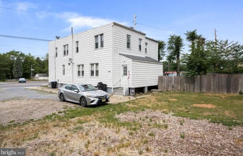 1943 Cooper St, West Deptford NJ 08096-3810 exterior