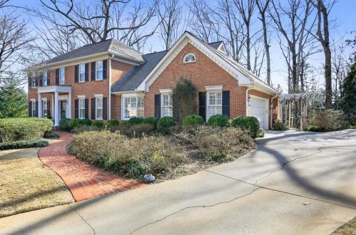 1266 Mile Post Dr, Atlanta GA 30338-4710 exterior