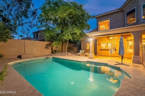 1368 Desert Flower Ln, Phoenix AZ  85048-5928 exterior