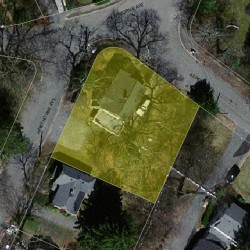 33 Aspen Ave, Newton MA 02466-3002 aerial view