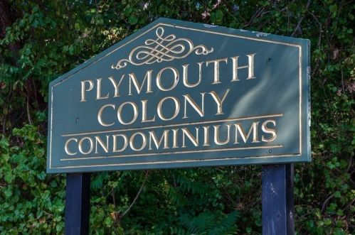 10 Chapel Hill Dr, Plymouth MA  02360-6031 exterior