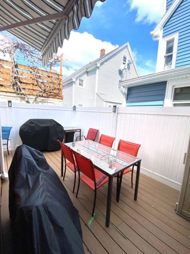 43 Heath St, Everett MA 02149-1827 exterior