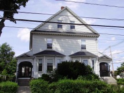 127 Pearl St, Newton, MA 02458-1443