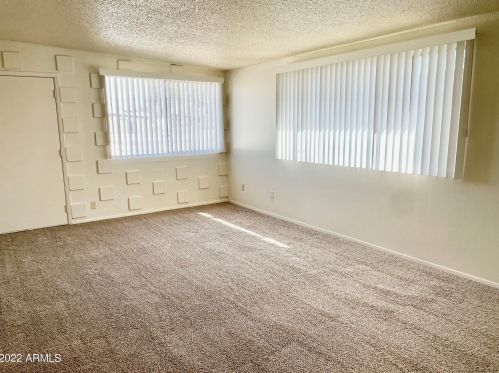 3729 Dunlap Ave, Phoenix AZ 85020-3025 exterior