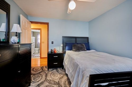 1685 Mountain Rd, Montgomery MA 01085-1480 exterior