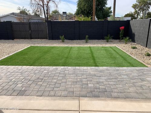 2022 22 Pl, Phoenix AZ 85042-8100 exterior