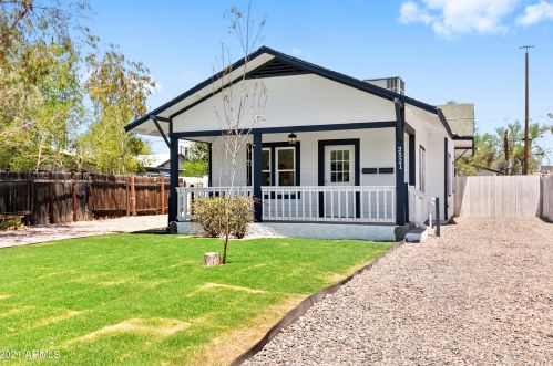 2521 11th St, Phoenix AZ 85006-1038 exterior