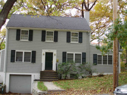 1073 Walnut St, Newton, MA 02461-1262