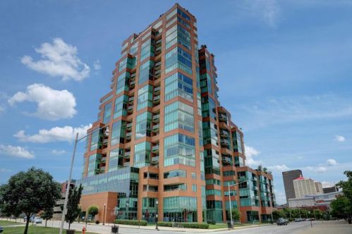 222 Witherspoon St, Louisville KY  40202-6301 exterior