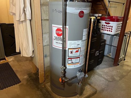 2 Weybossett St, Methuen MA exterior