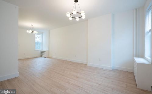 170 Markle St, Philadelphia, PA 19127-1714