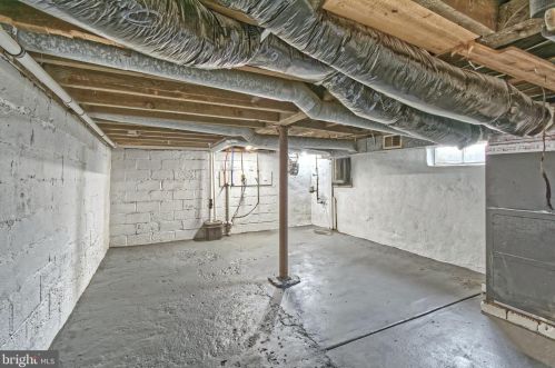 711 Columbia Blvd, West Deptford NJ  08063-1307 exterior