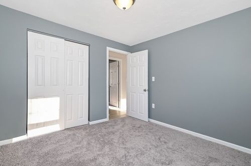 79 Valmor St, Worcester MA 01604-2447 exterior