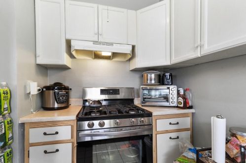 44 Fern St, Lawrence MA 01841-1213 exterior