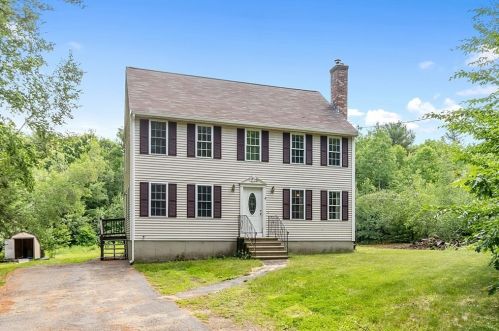 33 Bennett Rd, Ashby, MA 01431-1709