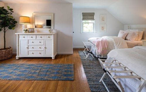 74 Ellis St, Chatham MA  02633-1881 exterior