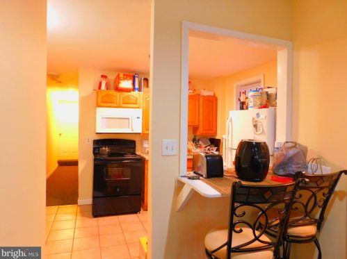 1547 Bouvier St, Philadelphia PA  19146-4745 exterior