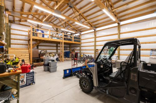 8449 Silver Crk Rd, Park City UT exterior