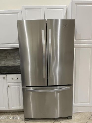 9419 1st Dr, Phoenix AZ 85041-8002 exterior