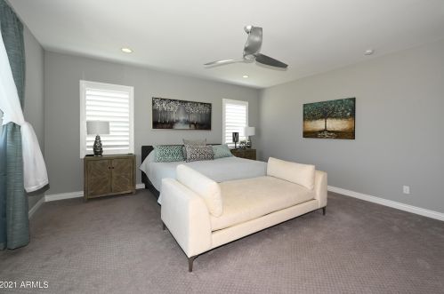 22029 33 Pl, Phoenix AZ 85018 exterior