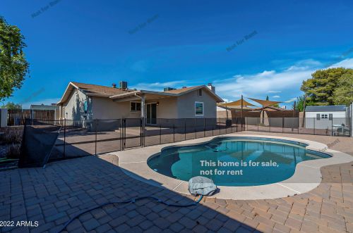 1023 Charleston Ave, Phoenix AZ  85022-1143 exterior