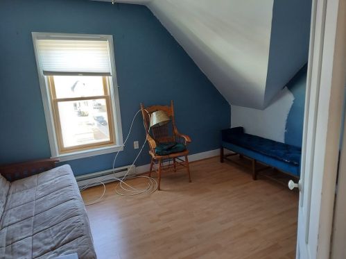 9 Grant St, Taunton MA 02780-3133 exterior