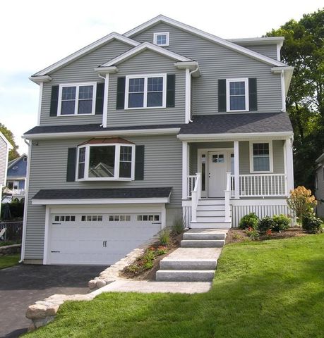 172 Renfrew St, Arlington, MA 02476-7219