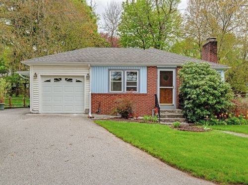 50 Kinnicutt Rd, Worcester, MA 01602-1549