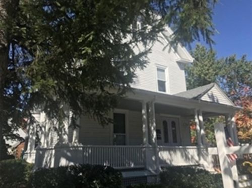 61 Churchill St, Newton MA 02460-1444 exterior