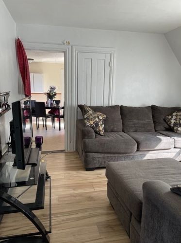 83 Houghton St, Worcester MA 01604-3823 exterior