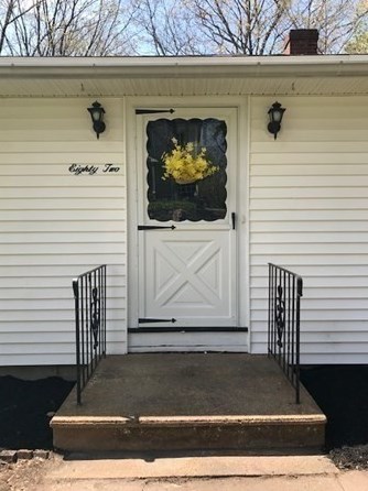 82 Walnut St, North Brookfield MA  01535-1814 exterior