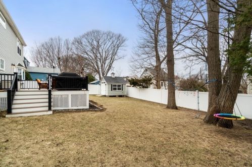 100 Kimball Rd, Dedham MA 02026-3727 exterior