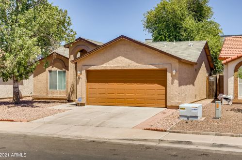 1805 84th Ave, Phoenix, AZ 85037-4137
